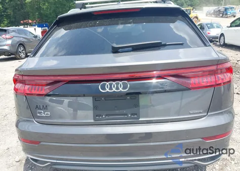 2019 Audi Q8 Premium z USA, uszkodzony, nr VIN WA1AVAF11KD010103